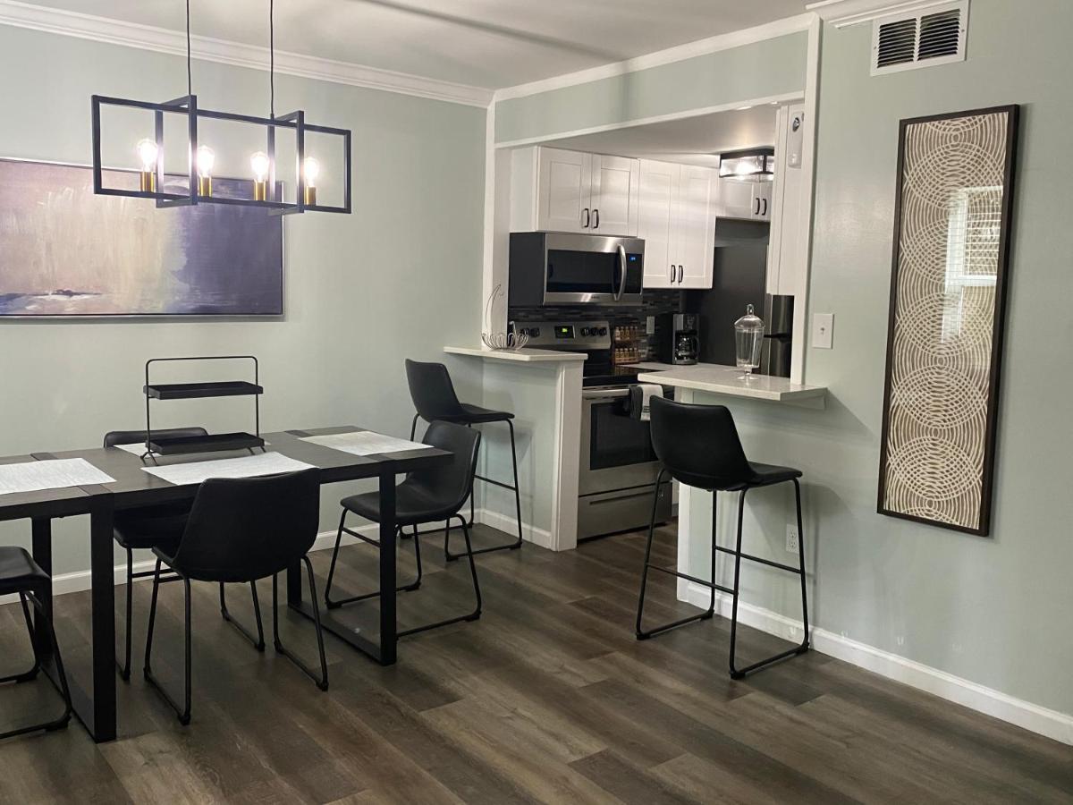 Hhi Homes- Newly Renovated Cozy Modern Pet-Friendly Villa-Ideal Location 힐튼 헤드 아일랜드 외부 사진