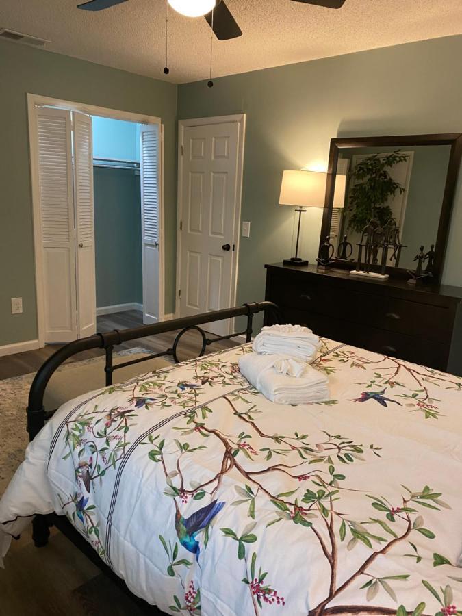 Hhi Homes- Newly Renovated Cozy Modern Pet-Friendly Villa-Ideal Location 힐튼 헤드 아일랜드 외부 사진