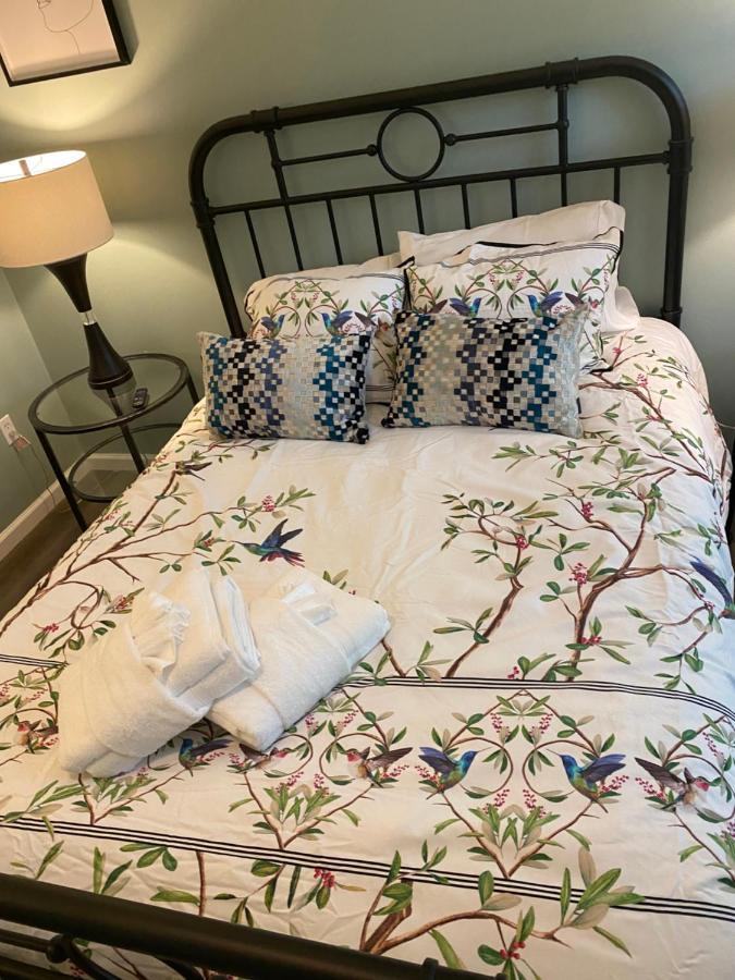 Hhi Homes- Newly Renovated Cozy Modern Pet-Friendly Villa-Ideal Location 힐튼 헤드 아일랜드 외부 사진