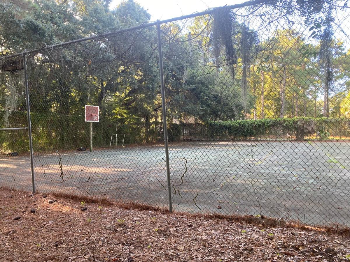 Hhi Homes- Newly Renovated Cozy Modern Pet-Friendly Villa-Ideal Location 힐튼 헤드 아일랜드 외부 사진