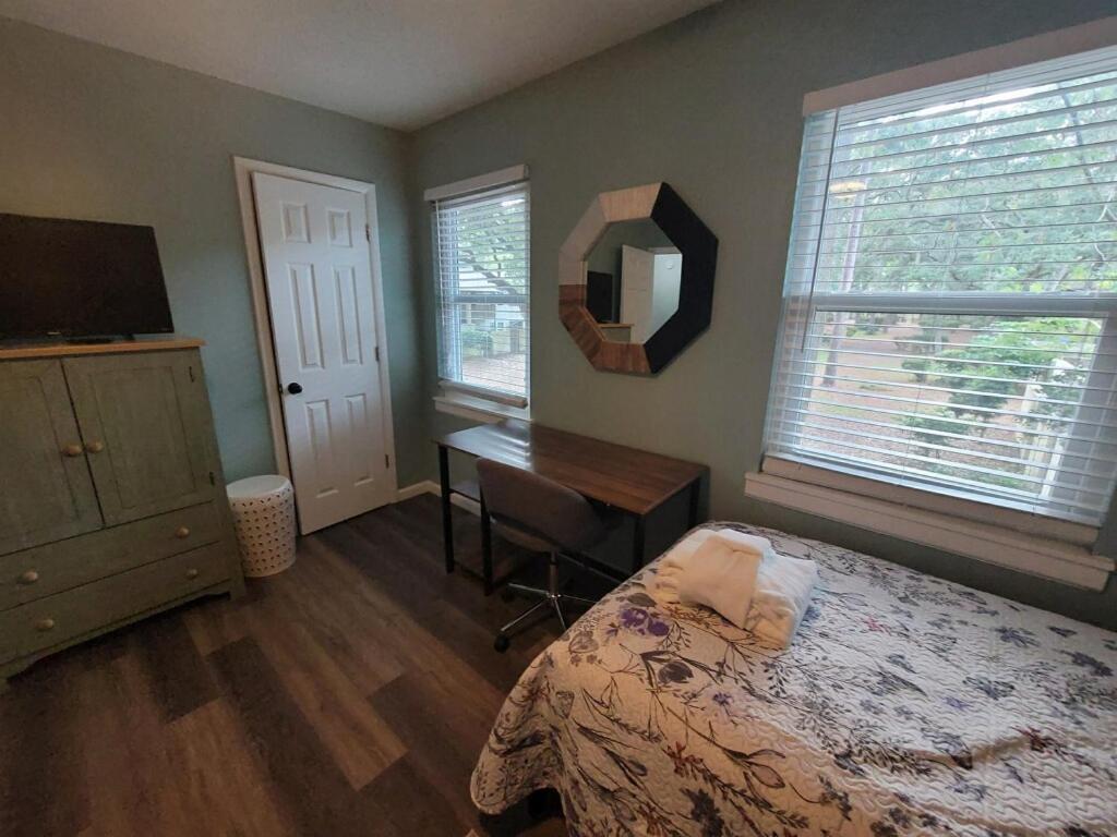 Hhi Homes- Newly Renovated Cozy Modern Pet-Friendly Villa-Ideal Location 힐튼 헤드 아일랜드 외부 사진